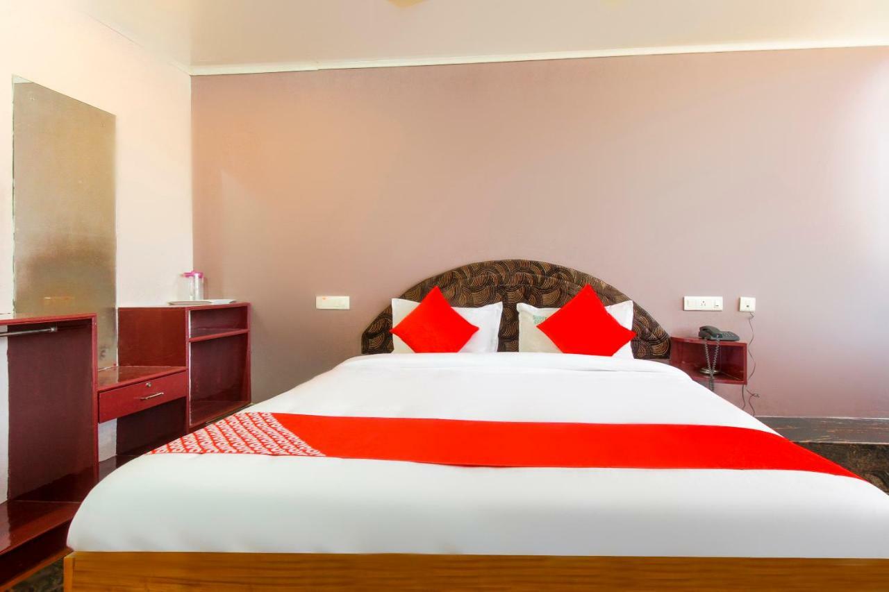 Oyo 45475 Annai Lodge Thanjavur ภายนอก รูปภาพ